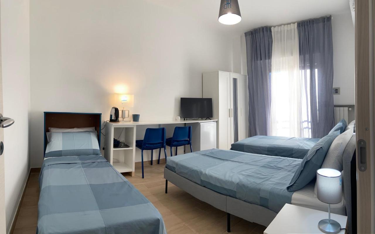 Dolce Hogar Residence Chiavari Bagian luar foto