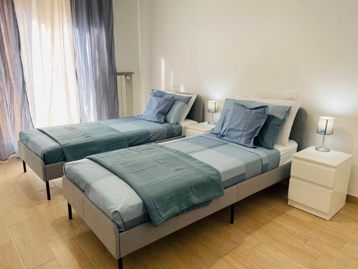 Dolce Hogar Residence Chiavari Bagian luar foto