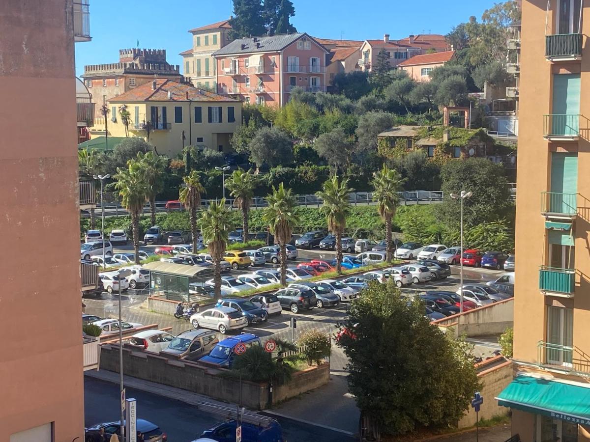 Dolce Hogar Residence Chiavari Bagian luar foto